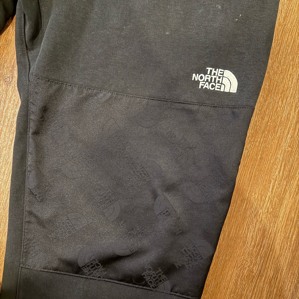 The North Face Black Men's Jogger Sweatpants with Logo - Picture 2 of 2